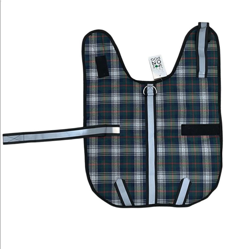 Medium  Dog Jacket Plaid Water Resistant Shearling Lined Leash Compatible